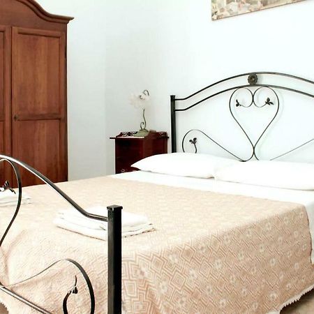 Bed and Breakfast Arcobaleno Marittima Esterno foto