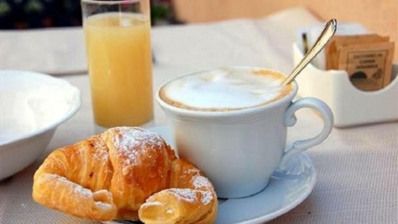 Bed and Breakfast Arcobaleno Marittima Esterno foto